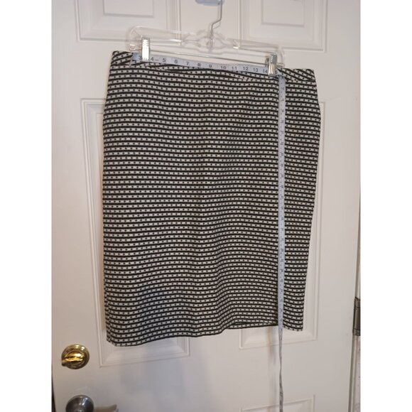 Merona Dresses & Skirts - Merona Pencil Skirt Size 14 Black White Textured Diamond Career Straights